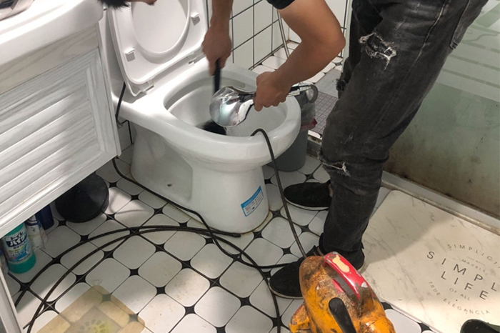 海西直辖马桶堵塞自己疏通还是找师傅？专业上门服务让你省时更省心